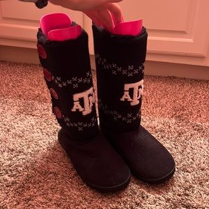 Texas A&M fur lined boots
